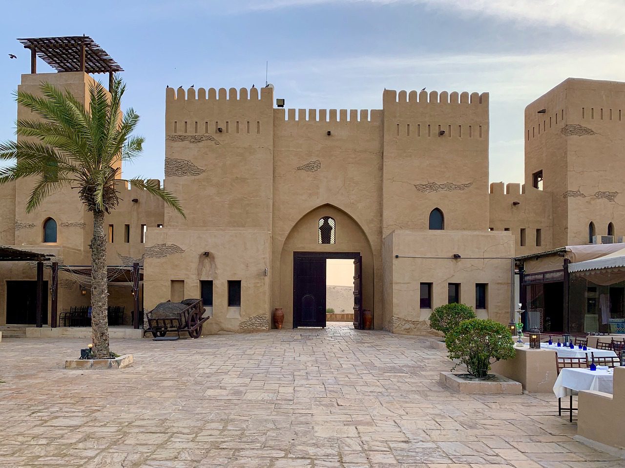 souk madinat jumeirah, jumeirah, madinat, orient, arabic, modern, luxury, emirates, uae, architecture, travel, design, oriental, burj-al-arab, arab, hotel, district, dubai, jumeirah, madinat, uae, dubai, dubai, dubai, dubai, dubai